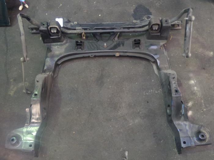 Gebruikte Subframe Mercedes B (W245) 2.0 B-200 CDI 16V Prijs op aanvraag aangeboden door Bongers Auto-Onderdelen Zeeland