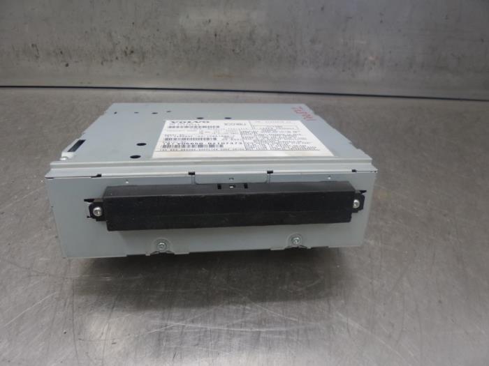 Gebruikte CD Speler Volvo V50 Prijs op aanvraag aangeboden door Bongers Auto-Onderdelen Zeeland