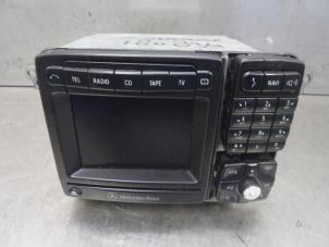 Gebruikte Radio Mercedes S (W220) 3.2 S-320 CDI 24V Prijs op aanvraag aangeboden door Bongers Auto-Onderdelen Zeeland