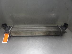 Gebruikte Intercooler Lancia Thesis (841) Prijs op aanvraag aangeboden door Bongers Auto-Onderdelen Zeeland