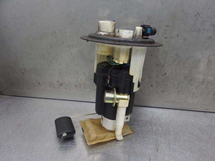 Gebruikte Tank element Pomp Hyundai Getz 1.3i 12V Prijs op aanvraag aangeboden door Bongers Auto-Onderdelen Zeeland