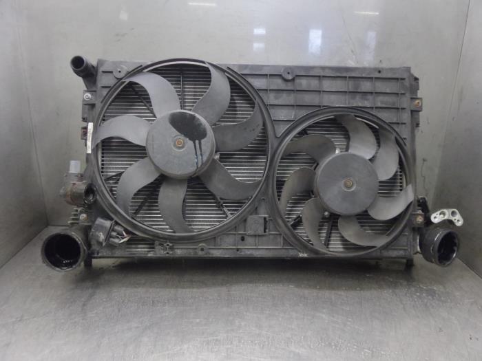 Gebruikte Airco Condensor Volkswagen Golf Prijs op aanvraag aangeboden door Bongers Auto-Onderdelen Zeeland