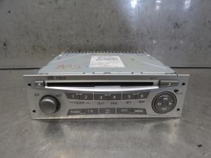 Gebruikte Radio Mitsubishi L200 Prijs op aanvraag aangeboden door Bongers Auto-Onderdelen Zeeland