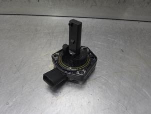 Gebruikte Olie niveau sensor Audi A4 Prijs op aanvraag aangeboden door Bongers Auto-Onderdelen Zeeland