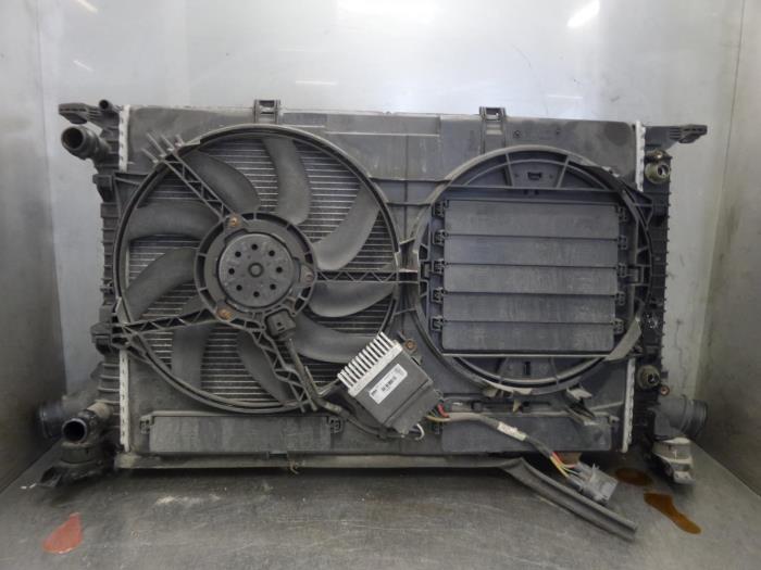 Gebruikte Intercooler Audi A4 Prijs op aanvraag aangeboden door Bongers Auto-Onderdelen Zeeland