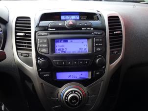 Gebruikte Radio Hyundai IX20 Prijs op aanvraag aangeboden door Bongers Auto-Onderdelen Zeeland