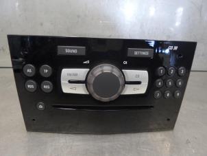 Gebruikte Radio Opel Corsa Prijs op aanvraag aangeboden door Bongers Auto-Onderdelen Zeeland