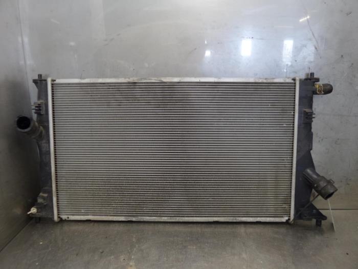 Gebruikte Radiateur Mazda 5 Prijs op aanvraag aangeboden door Bongers Auto-Onderdelen Zeeland