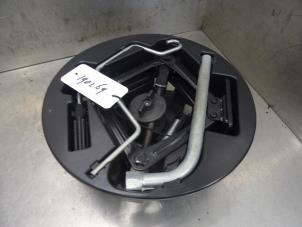 Gebruikte Krik Fiat Panda Prijs op aanvraag aangeboden door Bongers Auto-Onderdelen Zeeland