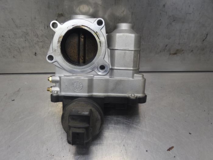Gebruikte Gasklephuis Nissan Note Prijs op aanvraag aangeboden door Bongers Auto-Onderdelen Zeeland