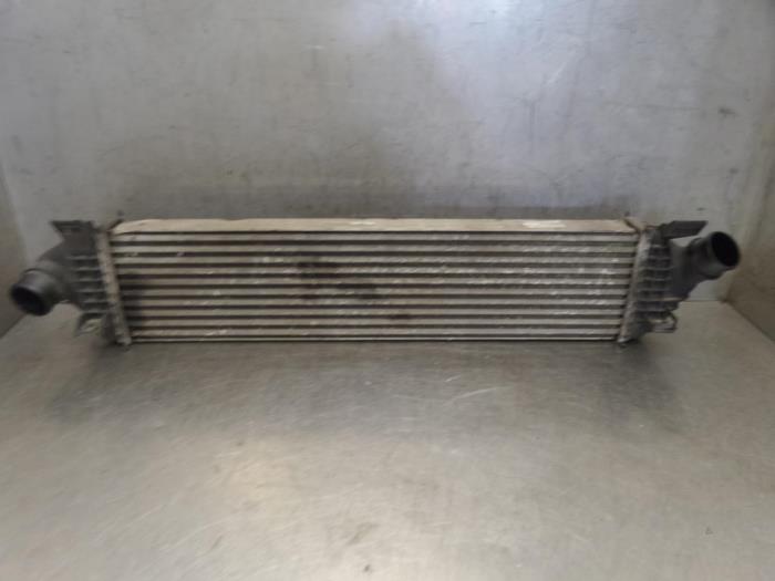 Gebruikte Intercooler Mazda 3 Prijs op aanvraag aangeboden door Bongers Auto-Onderdelen Zeeland
