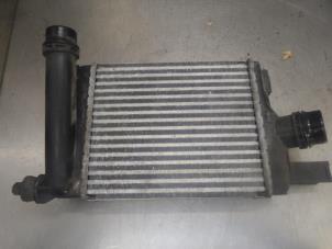 Gebruikte Intercooler Dacia Dokker Prijs op aanvraag aangeboden door Bongers Auto-Onderdelen Zeeland