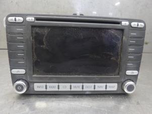 Gebruikte Radio Volkswagen Passat Prijs op aanvraag aangeboden door Bongers Auto-Onderdelen Zeeland