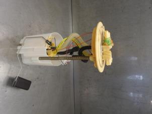 Gebruikte Tank element Pomp Nissan X-Trail (T32) Prijs op aanvraag aangeboden door Bongers Auto-Onderdelen Zeeland