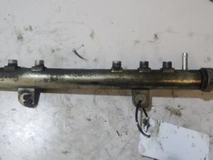 Gebruikte Injector brug Suzuki Swift (ZA/ZC/ZD1/2/3/9) 1.3 D 16V Prijs op aanvraag aangeboden door Bongers Auto-Onderdelen Zeeland