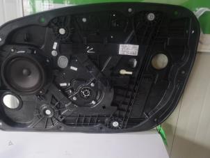 Gebruikte Raammechaniek 4Deurs rechts-voor Hyundai i30 Wagon (GDHF5) 1.6 CRDi Blue Drive 16V VGT Prijs op aanvraag aangeboden door Bongers Auto-Onderdelen Zeeland