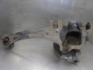 Gebruikte Asschenkel links-achter Mazda 3 Sport (BK) 1.6 CiTD 16V Prijs op aanvraag aangeboden door Bongers Auto-Onderdelen Zeeland