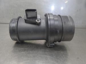 Gebruikte Luchtmassameter Volkswagen Touareg (7LA/7L6) Prijs op aanvraag aangeboden door Bongers Auto-Onderdelen Zeeland