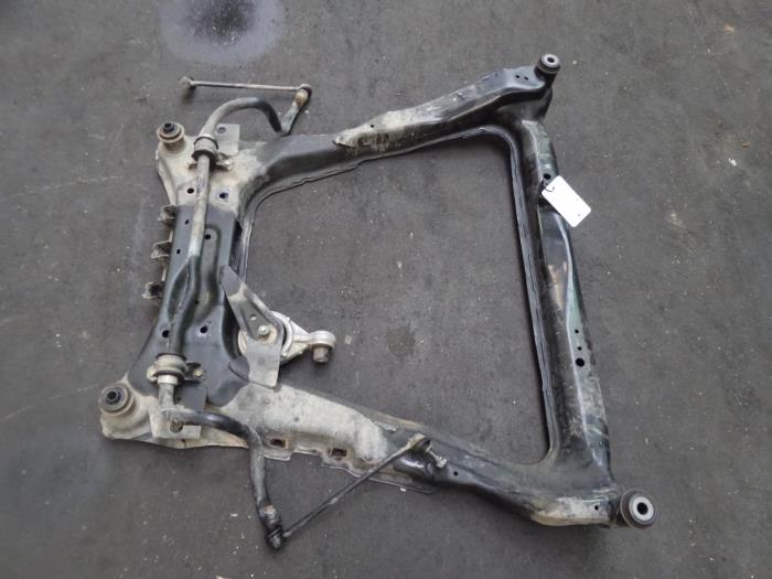 Gebruikte Subframe Nissan X-Trail (T32) Prijs op aanvraag aangeboden door Bongers Auto-Onderdelen Zeeland