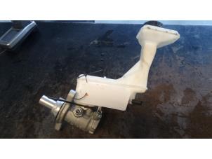 Gebruikte Hoofdremcilinder Nissan Qashqai (J11) 1.2 DIG-T 16V Prijs op aanvraag aangeboden door Bongers Auto-Onderdelen Zeeland