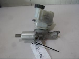 Gebruikte Hoofdremcilinder Mercedes C Estate (S204) 2.2 C-220 CDI 16V BlueEfficiency Prijs op aanvraag aangeboden door Bongers Auto-Onderdelen Zeeland