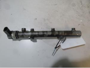 Gebruikte Injector brug Volkswagen Touareg (7LA/7L6) Prijs op aanvraag aangeboden door Bongers Auto-Onderdelen Zeeland