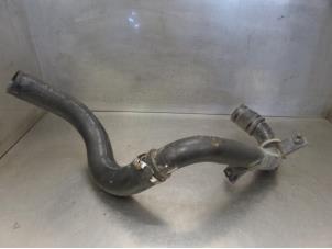 Gebruikte Turboslang Nissan Navara (D40) 2.5 dCi 16V 4x4 Prijs op aanvraag aangeboden door Bongers Auto-Onderdelen Zeeland