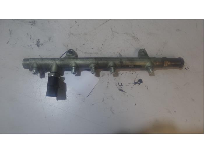 Gebruikte Galerij (Injectie) Volvo S40/V40 Prijs op aanvraag aangeboden door Bongers Auto-Onderdelen Zeeland