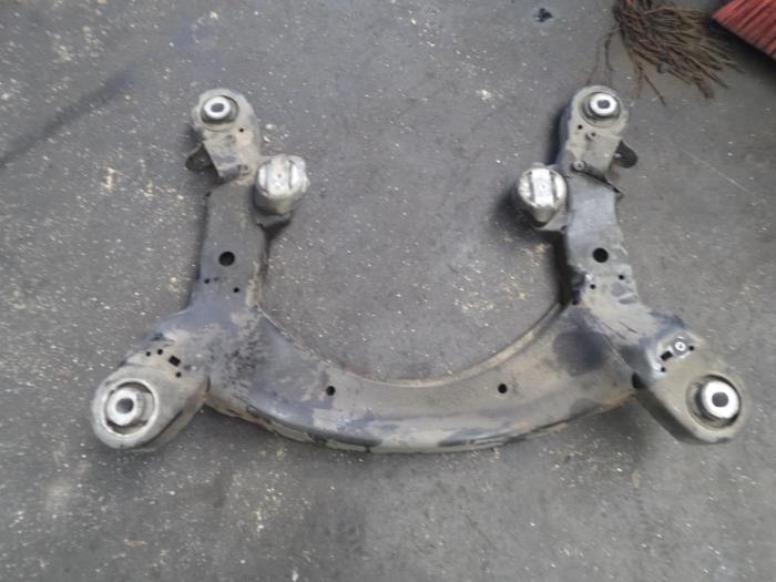 Gebruikte Subframe Audi A6 Avant Quattro (C6) 3.0 TDI V6 24V Prijs op aanvraag aangeboden door Bongers Auto-Onderdelen Zeeland