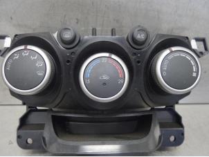 Gebruikte Kachel Bedieningspaneel Mazda 2. Prijs op aanvraag aangeboden door Bongers Auto-Onderdelen Zeeland