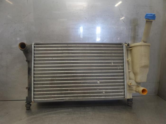 Gebruikte Radiateur Fiat Panda Prijs op aanvraag aangeboden door Bongers Auto-Onderdelen Zeeland