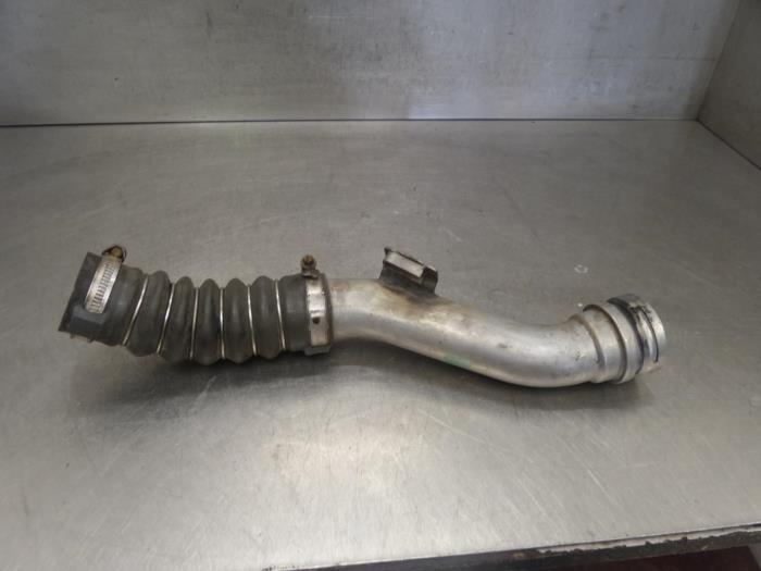 Gebruikte Intercooler Buis Renault Clio Prijs op aanvraag aangeboden door Bongers Auto-Onderdelen Zeeland