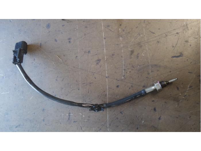 Gebruikte Nox sensor Mitsubishi L200 Prijs op aanvraag aangeboden door Bongers Auto-Onderdelen Zeeland