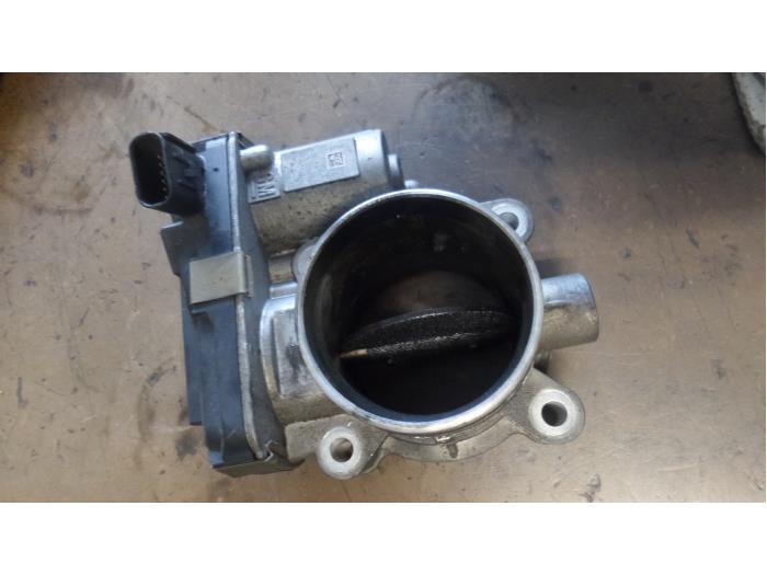 Gebruikte Gasklephuis Chevrolet Captiva (C140) 2.2 D 16V 4x2 Prijs op aanvraag aangeboden door Bongers Auto-Onderdelen Zeeland