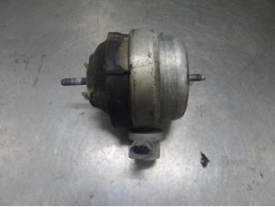 Gebruikte Motorrubber Audi A4 Prijs op aanvraag aangeboden door Bongers Auto-Onderdelen Zeeland