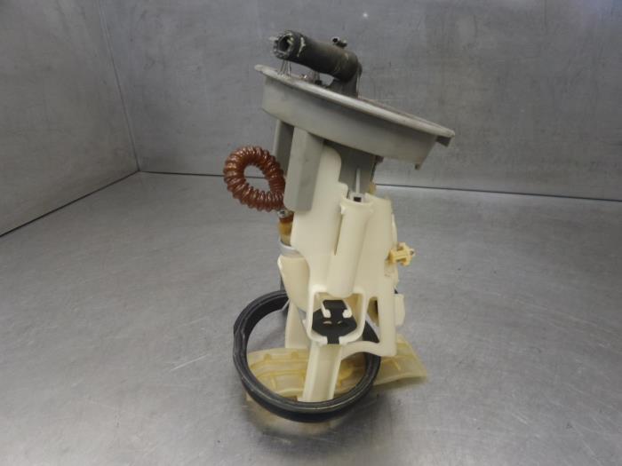 Gebruikte Tank element Pomp BMW 3-Serie Prijs op aanvraag aangeboden door Bongers Auto-Onderdelen Zeeland