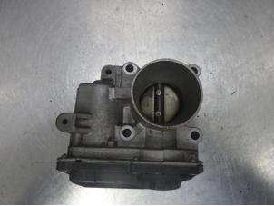 Gebruikte Gasklephuis Renault Clio Prijs op aanvraag aangeboden door Bongers Auto-Onderdelen Zeeland