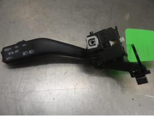 Gebruikte Licht + Raw Schakelaar Volkswagen Golf Prijs op aanvraag aangeboden door Bongers Auto-Onderdelen Zeeland