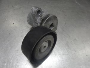 Gebruikte Spanrol Multiriem Ford Fiesta 6 (JA8) 1.0 EcoBoost 12V 100 Prijs op aanvraag aangeboden door Bongers Auto-Onderdelen Zeeland