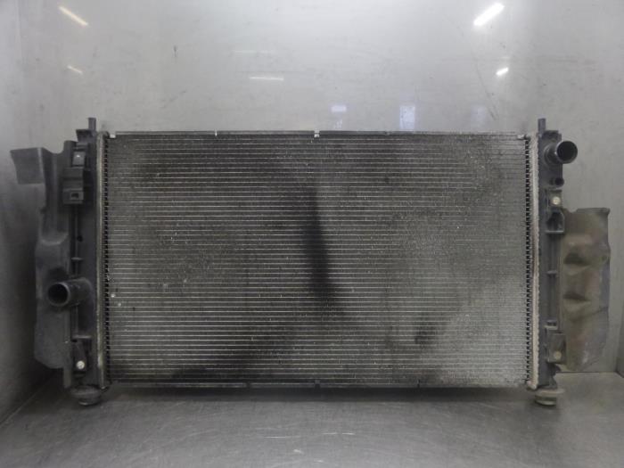 Gebruikte Radiateur Dodge Caliber Prijs op aanvraag aangeboden door Bongers Auto-Onderdelen Zeeland
