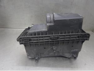 Gebruikte Luchtfilterhuis Dodge Caliber Prijs op aanvraag aangeboden door Bongers Auto-Onderdelen Zeeland