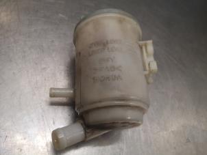 Gebruikte Servo Oliereservoir Honda CR-V Prijs op aanvraag aangeboden door Bongers Auto-Onderdelen Zeeland