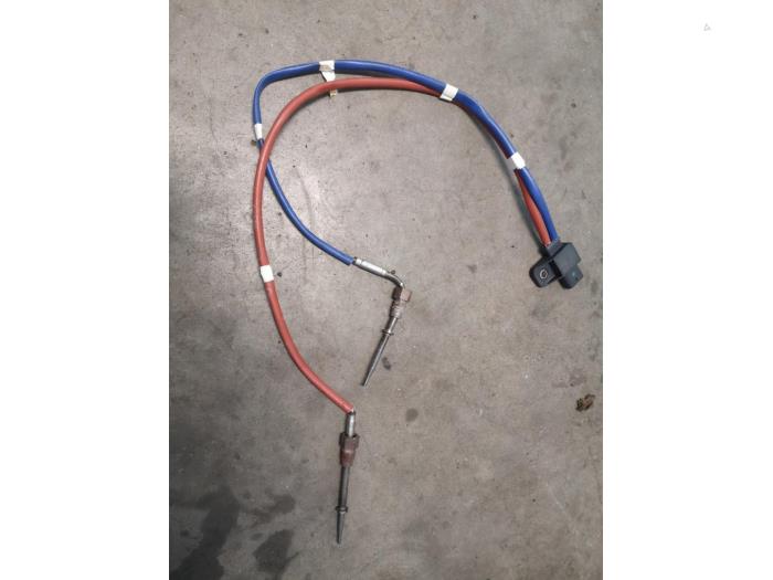 Gebruikte Nox sensor Renault Megane IV Estate (RFBK) 1.3 TCE 160 16V Prijs op aanvraag aangeboden door Bongers Auto-Onderdelen Zeeland