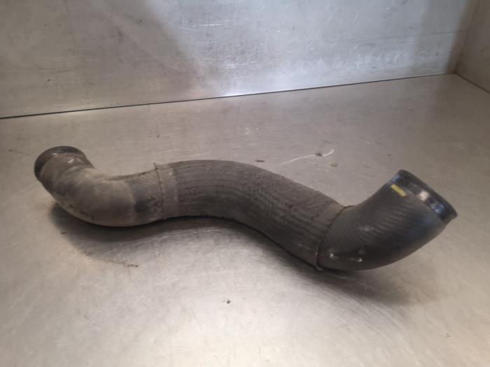 Gebruikte Intercooler Slang Mazda 5 Prijs op aanvraag aangeboden door Bongers Auto-Onderdelen Zeeland