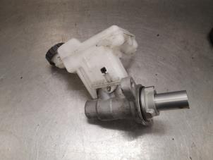 Gebruikte Hoofdremcilinder Peugeot 508 (F3/FB/FH/FP) 1.6 16V PureTech 150 Prijs op aanvraag aangeboden door Bongers Auto-Onderdelen Zeeland