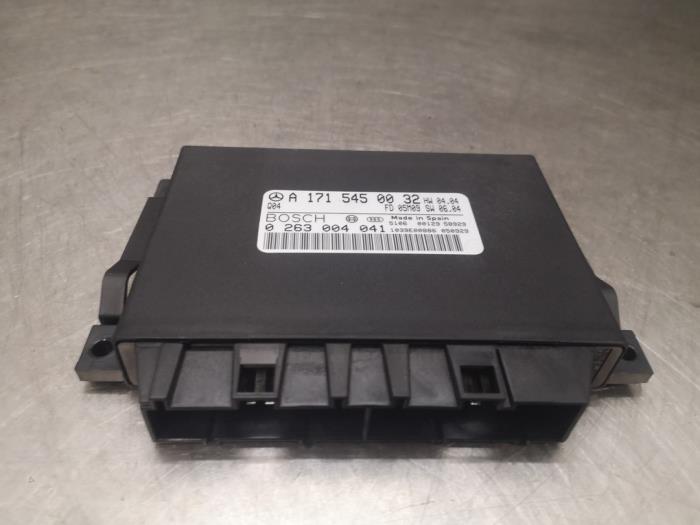 PDC Module van een Mercedes-Benz SLK (R171) 1.8 200 K 16V 2005