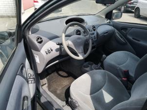 Gebruikte Airbag Set + Module Toyota Yaris (P1) 1.0 16V VVT-i Prijs op aanvraag aangeboden door Bongers Auto-Onderdelen Zeeland