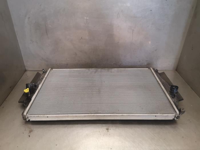 Gebruikte Radiateur Toyota Rav-4 Prijs op aanvraag aangeboden door Bongers Auto-Onderdelen Zeeland