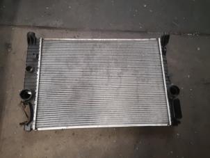 Gebruikte Radiateur Mercedes CLS (C219) 500 5.0 V8 24V Prijs op aanvraag aangeboden door Bongers Auto-Onderdelen Zeeland