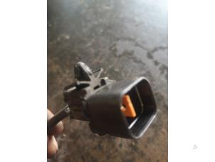 Lambda Sonde van een Daewoo Spark 1.0 16V 2010